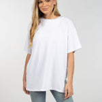 "Feel like a rockstar in our comfortable and on-trend band tee in white. Our super soft oversized t-shirt is perfect for that elevated, lived-in feel. Made with 100% cotton and a vintage inspired mineral wash, you will never want to take it off!
Fabric: 100% cotton
Care: Machine wash
Fit: Oversized"