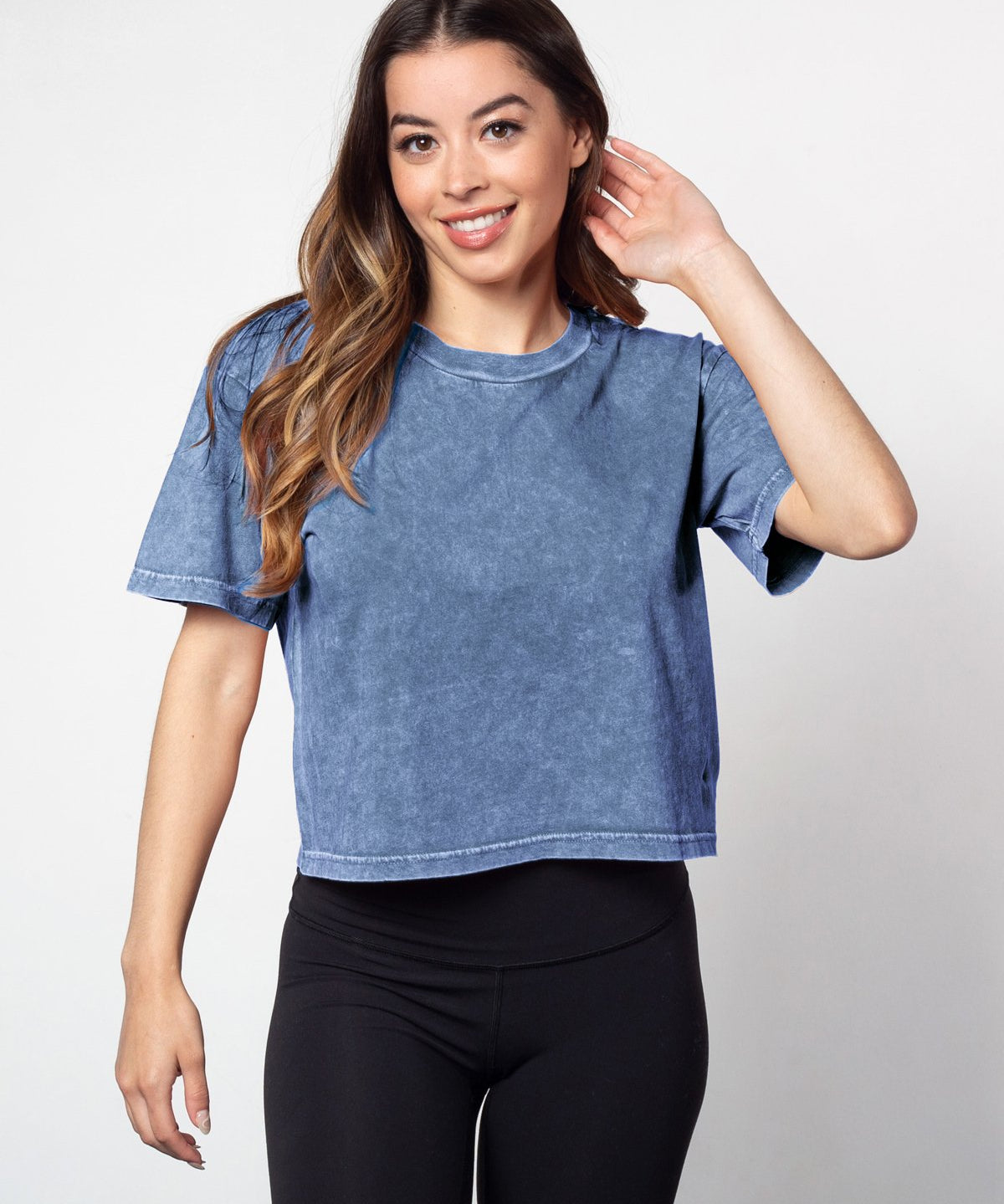 Ink cropped short sleeve tee in a relaxed boxy silhouette with a vintage inspired wash finish.